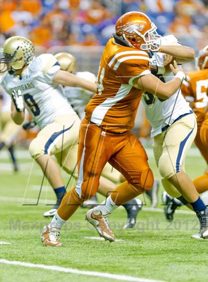 Thumbnail 2 in Eagle Pass vs. Edinburg North (UIL 5A Division 2 Bi-District Playoff) photogallery.