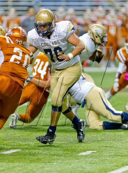 Thumbnail 2 in Eagle Pass vs. Edinburg North (UIL 5A Division 2 Bi-District Playoff) photogallery.