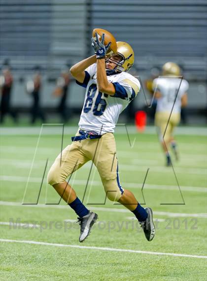 Thumbnail 3 in Eagle Pass vs. Edinburg North (UIL 5A Division 2 Bi-District Playoff) photogallery.