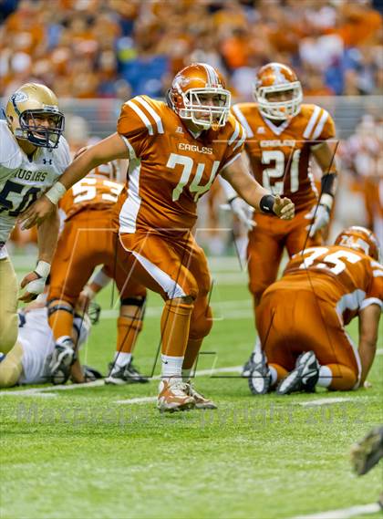 Thumbnail 1 in Eagle Pass vs. Edinburg North (UIL 5A Division 2 Bi-District Playoff) photogallery.