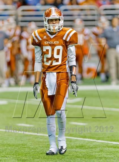 Thumbnail 2 in Eagle Pass vs. Edinburg North (UIL 5A Division 2 Bi-District Playoff) photogallery.