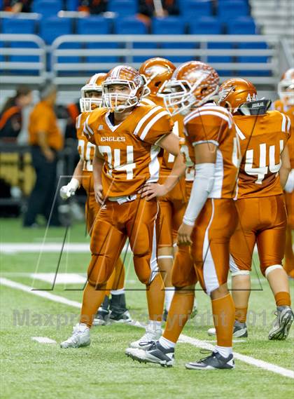 Thumbnail 3 in Eagle Pass vs. Edinburg North (UIL 5A Division 2 Bi-District Playoff) photogallery.