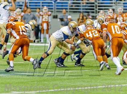 Thumbnail 2 in Eagle Pass vs. Edinburg North (UIL 5A Division 2 Bi-District Playoff) photogallery.
