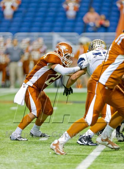 Thumbnail 3 in Eagle Pass vs. Edinburg North (UIL 5A Division 2 Bi-District Playoff) photogallery.