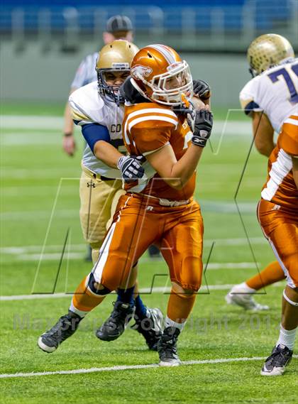 Thumbnail 3 in Eagle Pass vs. Edinburg North (UIL 5A Division 2 Bi-District Playoff) photogallery.