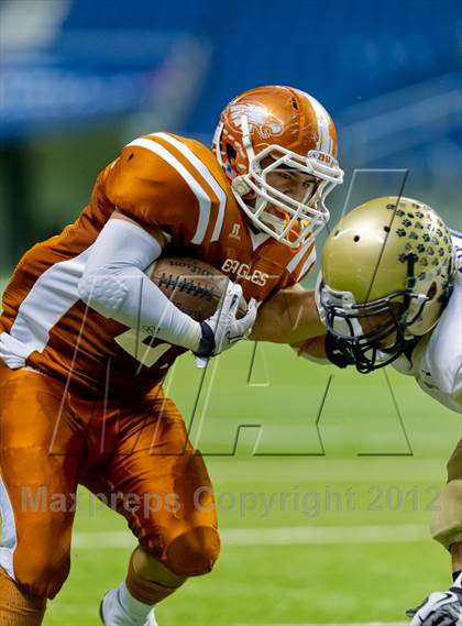 Thumbnail 1 in Eagle Pass vs. Edinburg North (UIL 5A Division 2 Bi-District Playoff) photogallery.