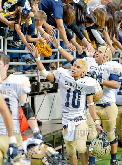 Thumbnail 3 in Eagle Pass vs. Edinburg North (UIL 5A Division 2 Bi-District Playoff) photogallery.
