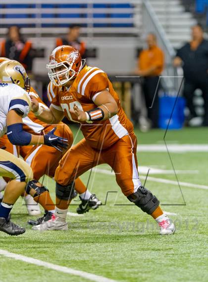 Thumbnail 1 in Eagle Pass vs. Edinburg North (UIL 5A Division 2 Bi-District Playoff) photogallery.