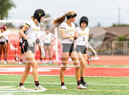 Thumbnail 3 in Highland vs. Ventura photogallery.