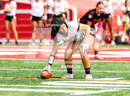 Thumbnail 3 in Highland vs. Ventura photogallery.