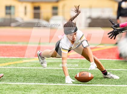 Thumbnail 1 in Highland vs. Ventura photogallery.