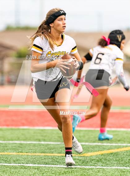 Thumbnail 1 in Highland vs. Ventura photogallery.