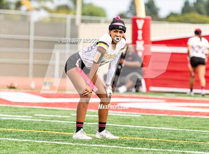 Thumbnail 1 in Highland vs. Ventura photogallery.