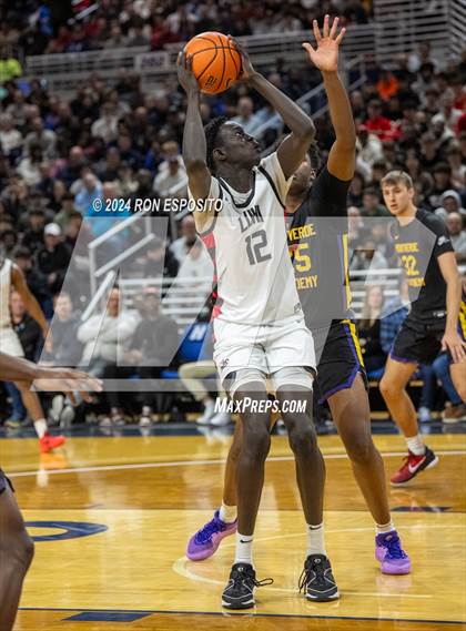 Thumbnail 1 in Long Island Lutheran vs Montverde Academy (Bob McKillop Invitational ) photogallery.