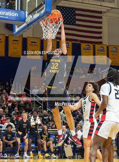 Thumbnail 2 in Long Island Lutheran vs Montverde Academy (Bob McKillop Invitational ) photogallery.