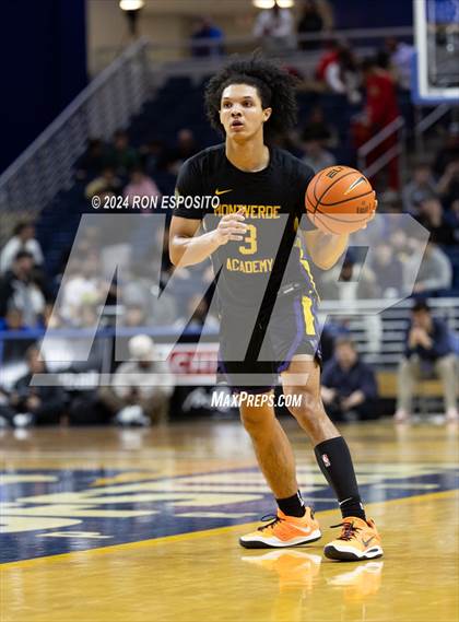 Thumbnail 2 in Long Island Lutheran vs Montverde Academy (Bob McKillop Invitational ) photogallery.
