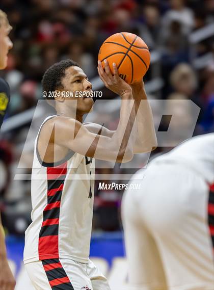 Thumbnail 3 in Long Island Lutheran vs Montverde Academy (Bob McKillop Invitational ) photogallery.