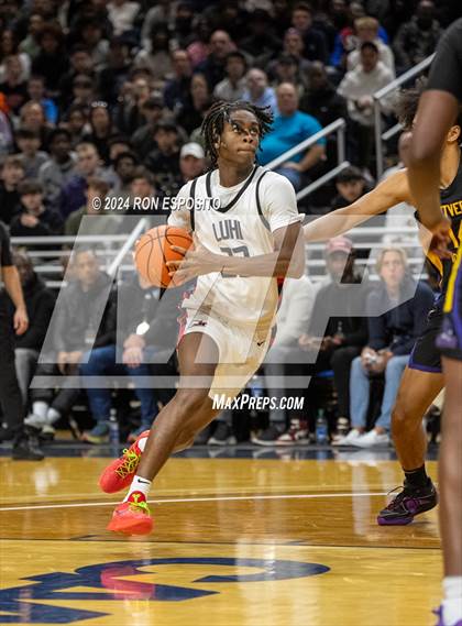 Thumbnail 2 in Long Island Lutheran vs Montverde Academy (Bob McKillop Invitational ) photogallery.