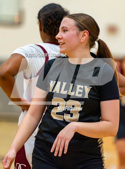 Thumbnail 3 in Valley @ Oakland Catholic photogallery.
