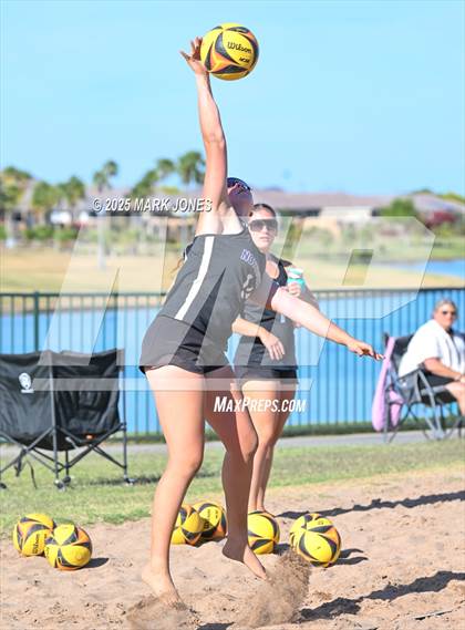 Thumbnail 1 in Northwest Christian @ Estrella Foothills (AIA DII Round 1 Team State Championship) photogallery.