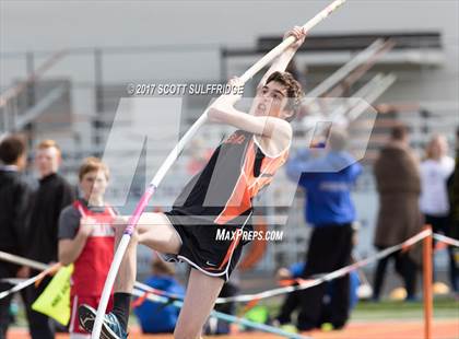 Thumbnail 1 in Jim Robinson Twilight Invitational photogallery.