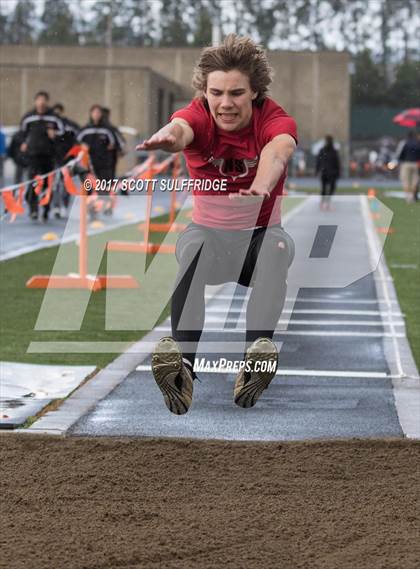 Thumbnail 1 in Jim Robinson Twilight Invitational photogallery.