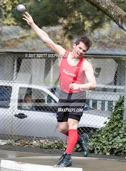 Thumbnail 1 in Jim Robinson Twilight Invitational photogallery.