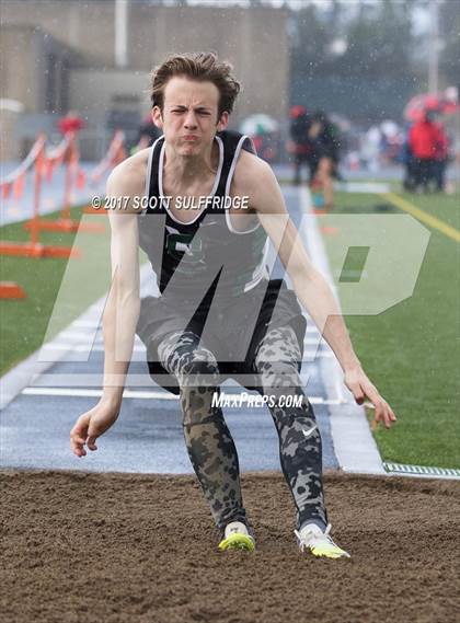 Thumbnail 2 in Jim Robinson Twilight Invitational photogallery.