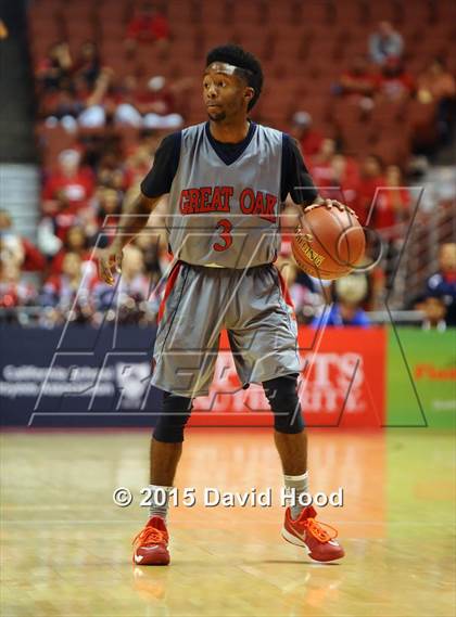 Thumbnail 3 in Village Christian vs. Great Oak (CIF SS D1AA Final) photogallery.