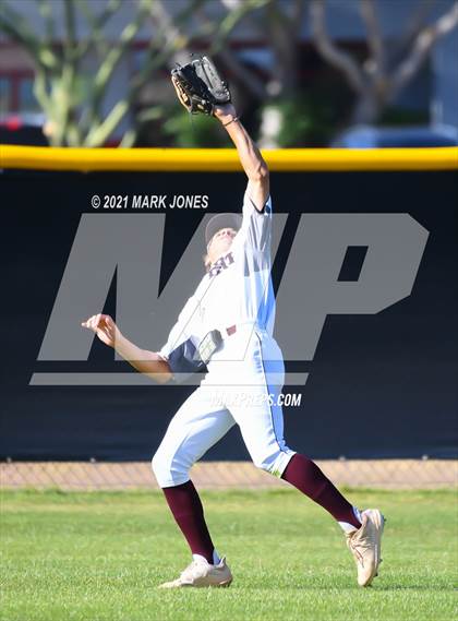 Thumbnail 2 in Mountain Ridge vs. Corona del Sol  photogallery.