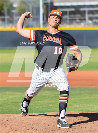 Thumbnail 3 in Mountain Ridge vs. Corona del Sol  photogallery.