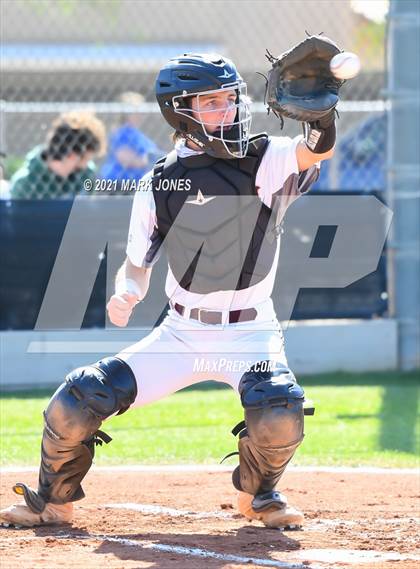 Thumbnail 2 in Mountain Ridge vs. Corona del Sol  photogallery.