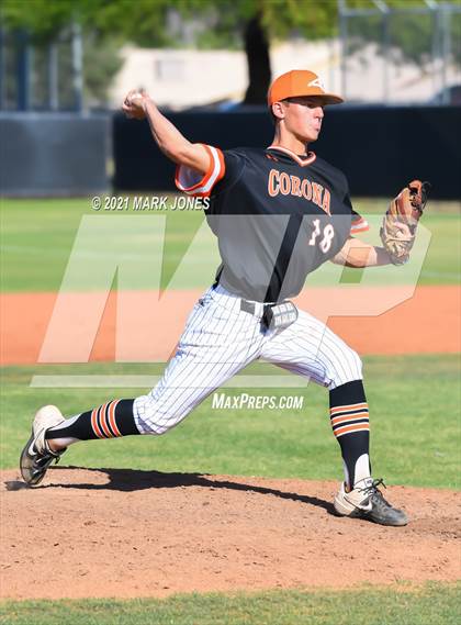 Thumbnail 2 in Mountain Ridge vs. Corona del Sol  photogallery.