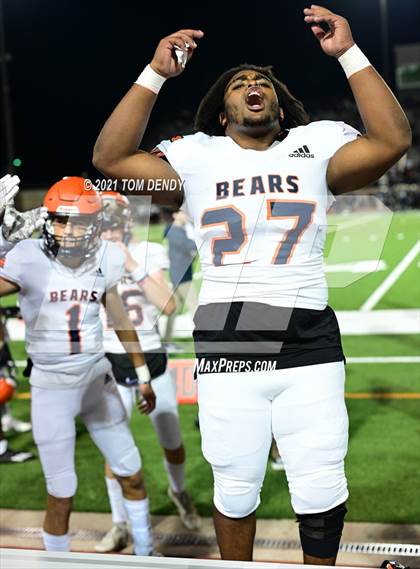 Thumbnail 2 in Klein Collins vs. Bridgeland (UIL Bi-District Playoffs) photogallery.