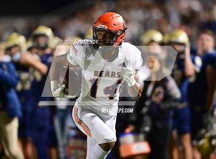 Thumbnail 1 in Klein Collins vs. Bridgeland (UIL Bi-District Playoffs) photogallery.