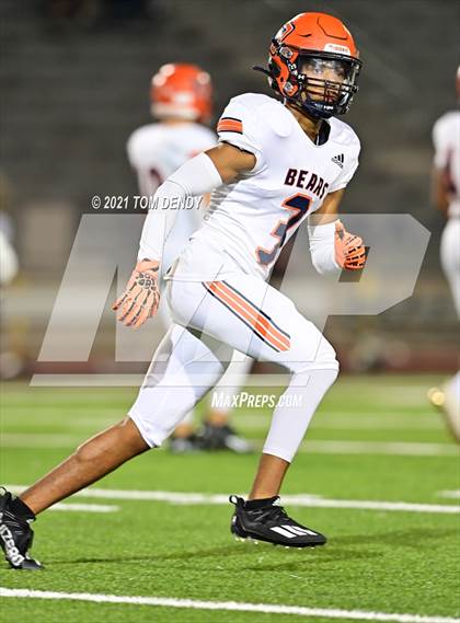 Thumbnail 2 in Klein Collins vs. Bridgeland (UIL Bi-District Playoffs) photogallery.