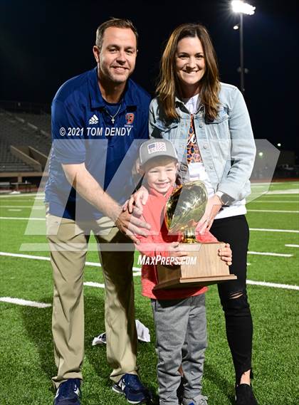 Thumbnail 3 in Klein Collins vs. Bridgeland (UIL Bi-District Playoffs) photogallery.
