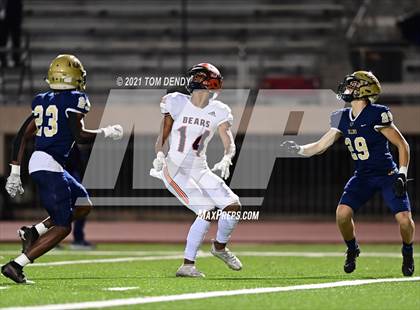 Thumbnail 1 in Klein Collins vs. Bridgeland (UIL Bi-District Playoffs) photogallery.
