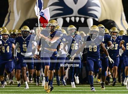 Thumbnail 2 in Klein Collins vs. Bridgeland (UIL Bi-District Playoffs) photogallery.