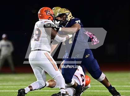 Thumbnail 2 in Klein Collins vs. Bridgeland (UIL Bi-District Playoffs) photogallery.
