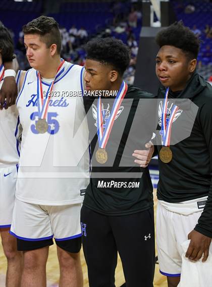 Thumbnail 1 in Hooks vs. Hitchcock (UIL 3A Basketball State Semifinal Medal Ceremony) photogallery.