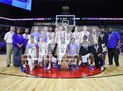 Thumbnail 1 in Hooks vs. Hitchcock (UIL 3A Basketball State Semifinal Medal Ceremony) photogallery.