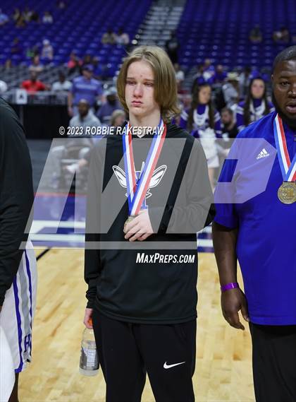 Thumbnail 3 in Hooks vs. Hitchcock (UIL 3A Basketball State Semifinal Medal Ceremony) photogallery.