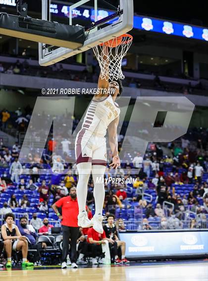 Thumbnail 3 in Beaumont United vs. Kimball (UIL 5A State Championship) photogallery.