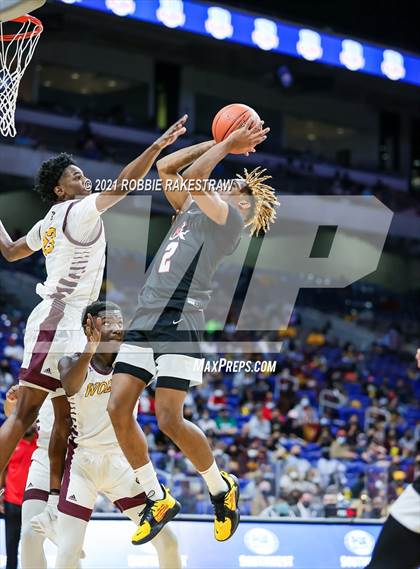 Thumbnail 2 in Beaumont United vs. Kimball (UIL 5A State Championship) photogallery.
