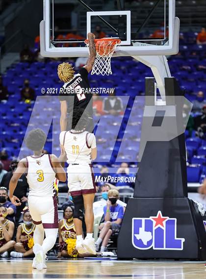 Thumbnail 3 in Beaumont United vs. Kimball (UIL 5A State Championship) photogallery.