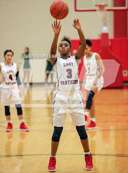 Thumbnail 1 in Captain Shreve @ Parkway photogallery.