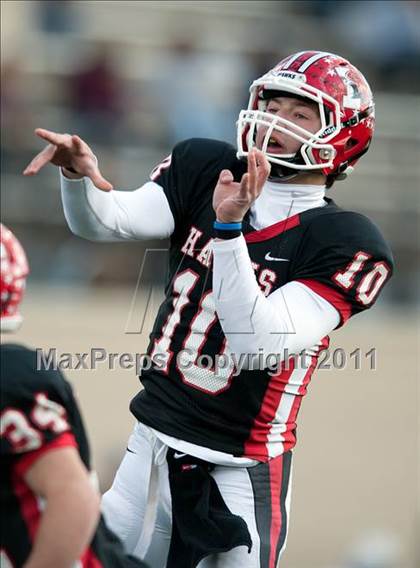 Thumbnail 3 in Curie vs. Maine South photogallery.