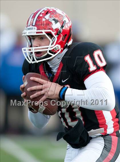 Thumbnail 1 in Curie vs. Maine South photogallery.