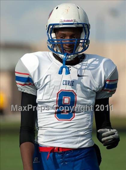 Thumbnail 1 in Curie vs. Maine South photogallery.